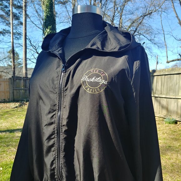 Plus Size Lightweight Jacket - Picture 9 of 14